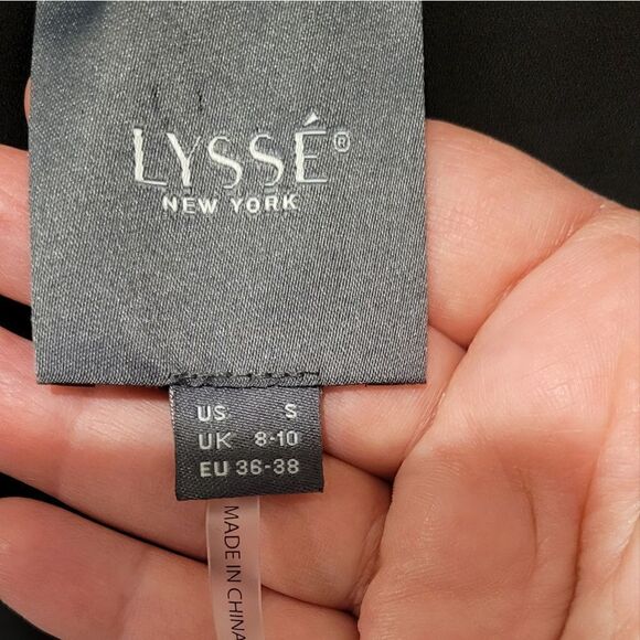 Lysse Billie Roll Tab top gray/black sheer back hem size Small - Picture 15 of 16